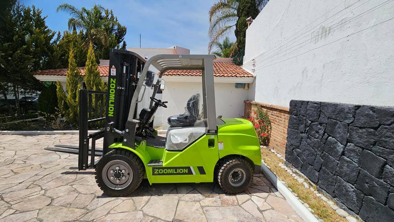 montacargas zoomlion diesel 3 toneladas 2
