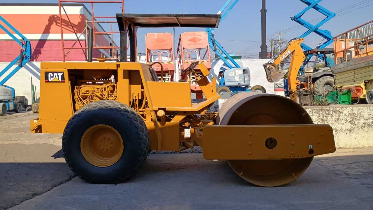 vibrocompactador cat 12 tonelas